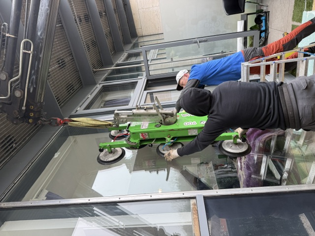 About Cobham Glazing